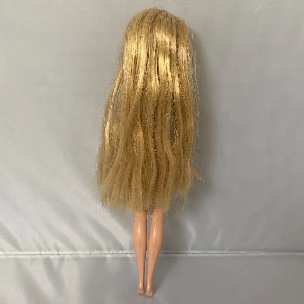 Mattel 2012 doll